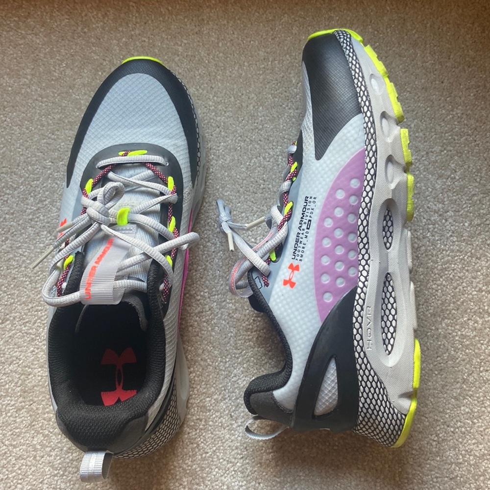 Under Armour HOVR Infinite Summit 2 mens 8/womens 9.5